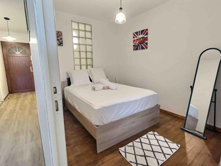L'Appart De La Comedie-Centre Apartment Бур-ен-Брес Екстериор снимка