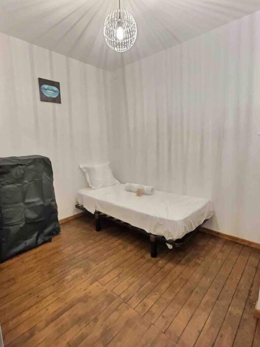 L'Appart De La Comedie-Centre Apartment Бур-ен-Брес Екстериор снимка